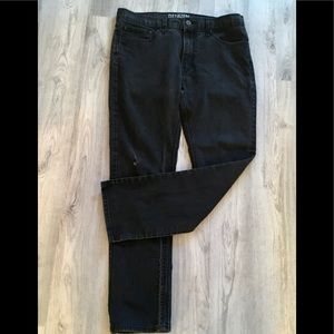 LEVI’S MEN’S SKINNY FIT 216 JEANS